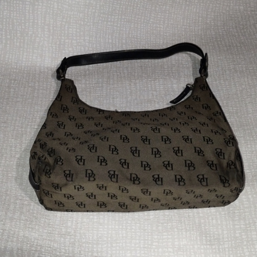 Dooney & Bourke H2 214953 bag